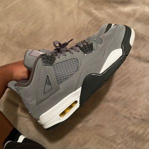 Jordan 4 ‘Cool Grey’